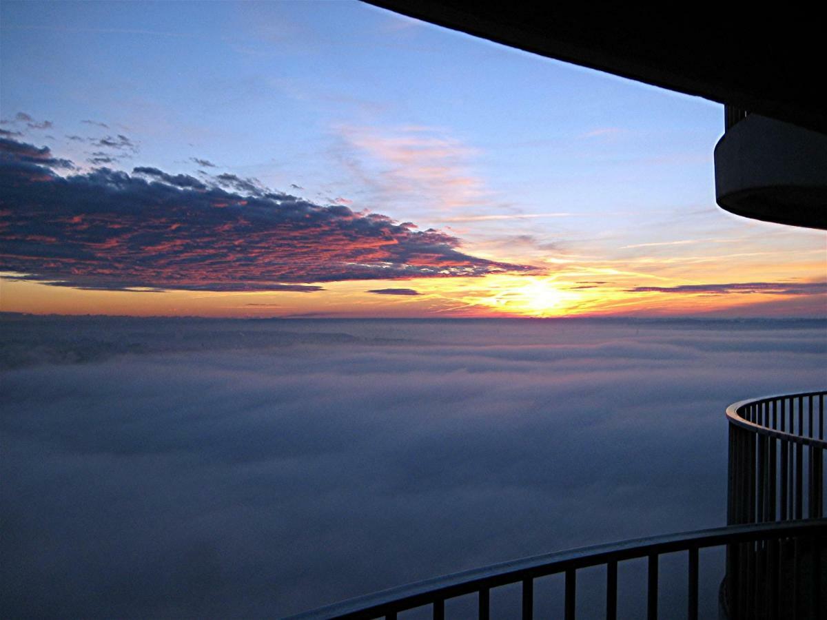 Royal - Sky - Suite Augsburg Zewnętrze zdjęcie